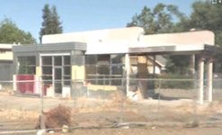 old garage.JPG