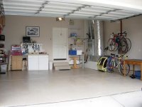 garage3-smal;l.JPG