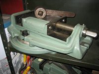 09 8 in Kearney Trecker Swivel Mill Vice s.jpg