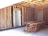 garage2.jpg