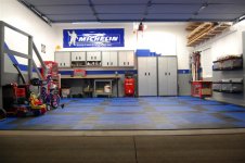 garagefront (Medium).JPG