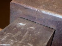 crack1.jpg