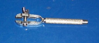 Hand vise.jpg