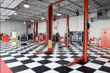 racedeck_garage.jpg