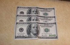 D $300.JPG