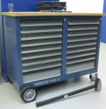 GEDORE new tool trolley with double bay drawers new GUSTAV in front - Kopie.jpg