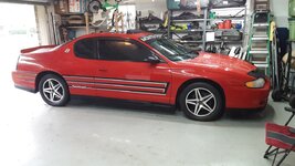 2004 Dale Jr Monte Carlo.jpg