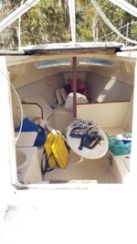 5039-Hunter-H240-Sailboat-119 (Interior Cleaning).jpg