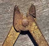 US-Pliers-jaws.jpg