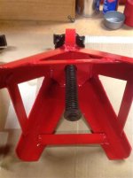jackstand 2.jpg