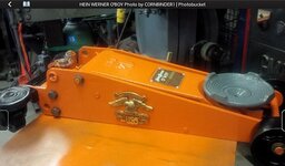FLOOR JACK.jpg