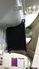 d090dd2b-b752-4370-9d73-087d3333cab8.jpg