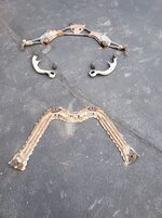 05_removed compression rods and underbody braces.jpg 05_removed compression rods and underbody braces.jpg
