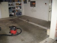 garage1.jpg