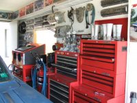 garage1.jpg