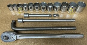 Craftsman 17 pc 3.4 dr SAE socket set (ebay 224768418890 01).jpg