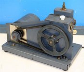 Welch_1400_Duo-Seal_Vacuum_Pump_3.jpg Welch_1400_Duo-Seal_Vacuum_Pump_3.jpg