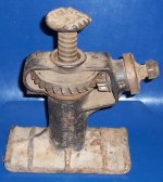 5 screw jack.jpg