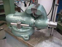 2 in Wilton 920 Baby Swivel 2s.jpg