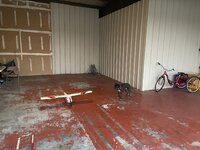 hangar.jpg