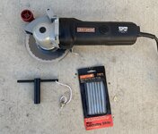 twinsaw1.JPG