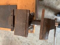 Ken Tool Vise 3.jpg Ken Tool Vise 3.jpg