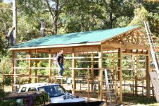 barn build 10-29-11 004.jpg