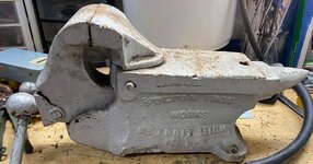 Cheney No 40 Anvil Vise Fulton Iron Works 1.jpg