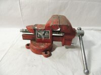 Milwaukee 335 01.jpg