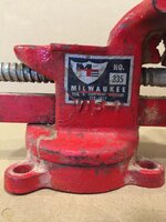 Milwaukee 335 02.jpg