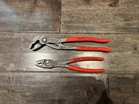 Knipex 8701250 and 8201200.JPG Knipex 8701250 and 8201200.JPG