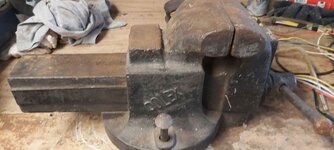 Dolex keyed slide 2022-07 Quebec.jpg