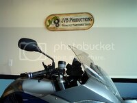 sign1.jpg