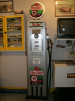Dads-Gas-Pump-01.JPG