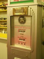 Dads-Gas-Pump-03.JPG