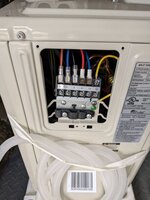 Outdoor connection.jpg Outdoor connection.jpg