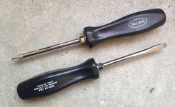 Williams_hard_handle_screwdrivers.jpg Williams_hard_handle_screwdrivers.jpg