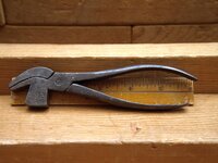 Detheridge Lasting Pliers-00.jpg