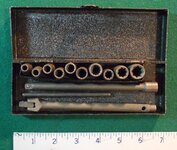 Duro Chrome Indestro 1.4 dr SAE socket set (New Britain box) 01.jpg Duro Chrome Indestro 1.4 dr SAE socket set (New Britain box) 01.jpg