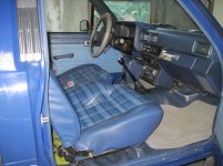 86 Interior 001.jpg