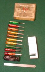 Vaco 70139 10-pc Mobile Home Kit 03.jpg