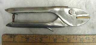 Seymour Smith 118 Ladies Snap-Cut anvil pruners (patent 1831609)(Ebay 193982765953 03).jpg