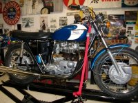 Triumph 650 clean up 001.jpg