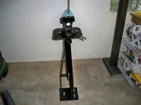 Vise and Grinder 002.jpg