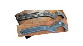 Bent Williams Adjustable Hook Spanners.jpg Bent Williams Adjustable Hook Spanners.jpg