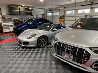 Boxster garage.jpg Boxster garage.jpg