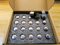 Lug Nuts 1.jpg