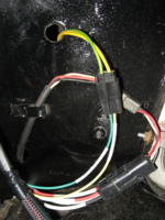 HeadlightConnector.png
