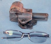 Fisher small vise.jpg