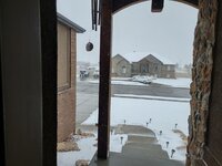 aprilsnow1.jpg